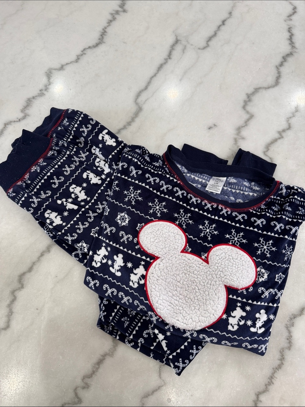 Bundle 2 Listings for $20😀 Disney PJ Set